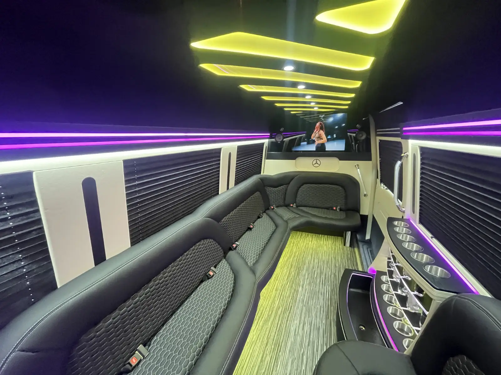 NJ-Sprinter-Limo-White-10-copy (1)