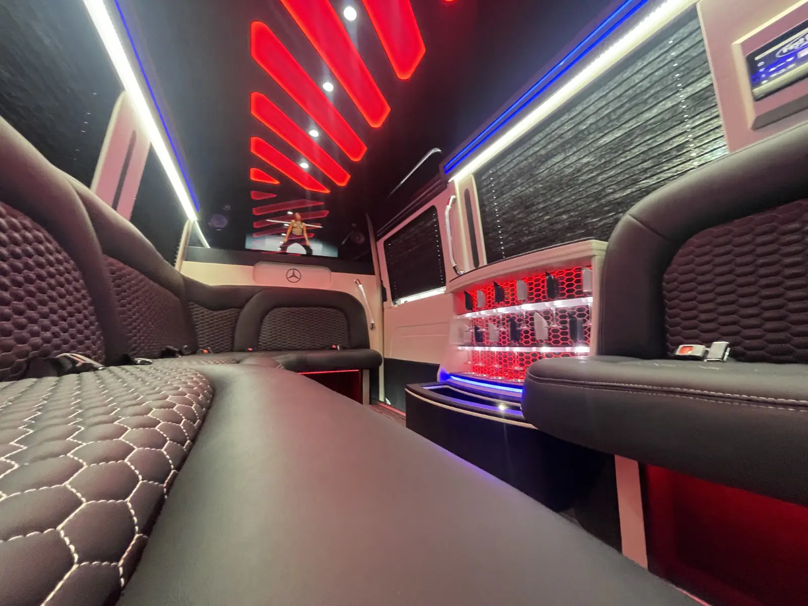 NJ-Sprinter-Limo-White-11-copy