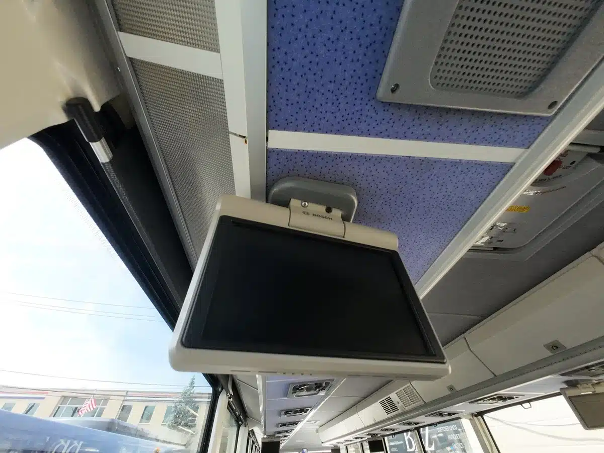 Motorcoach7
